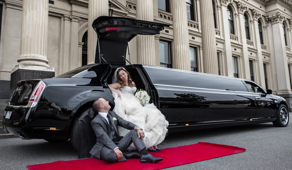 Wedding-limo